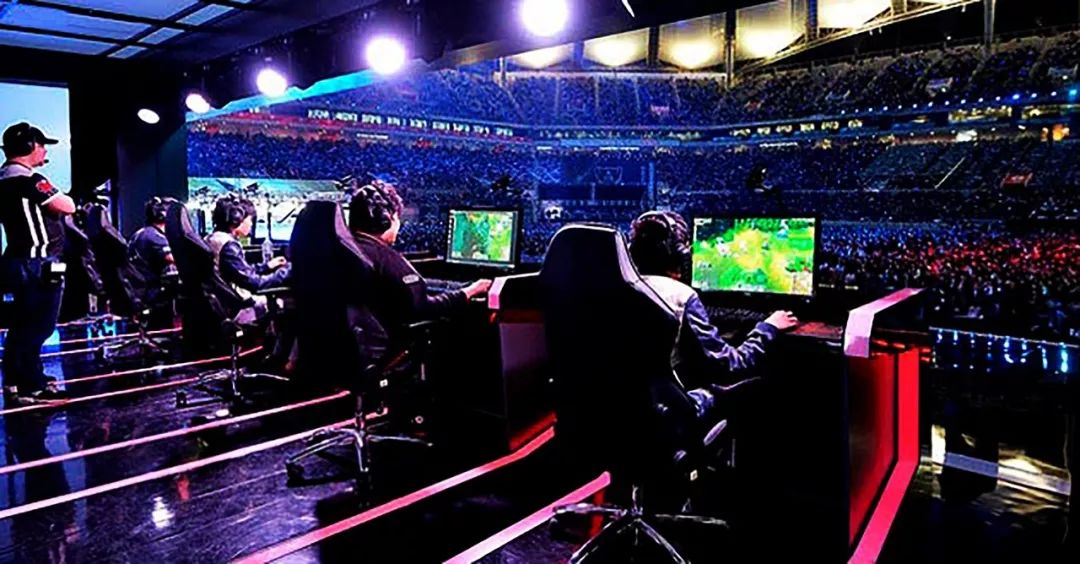 4个四周跳 4个四周跳